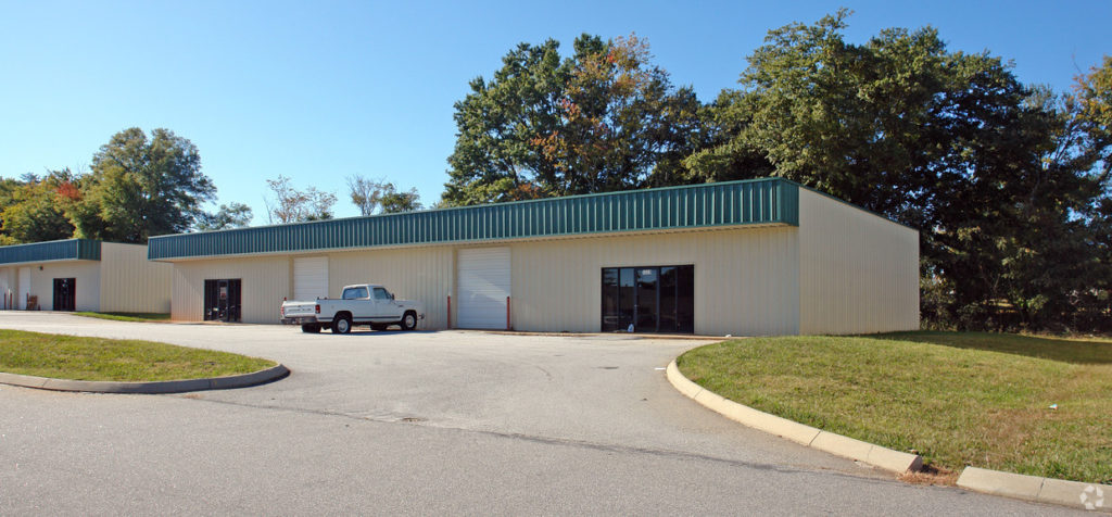 1319 Cedar Lane Road, Greenville, SC 29617