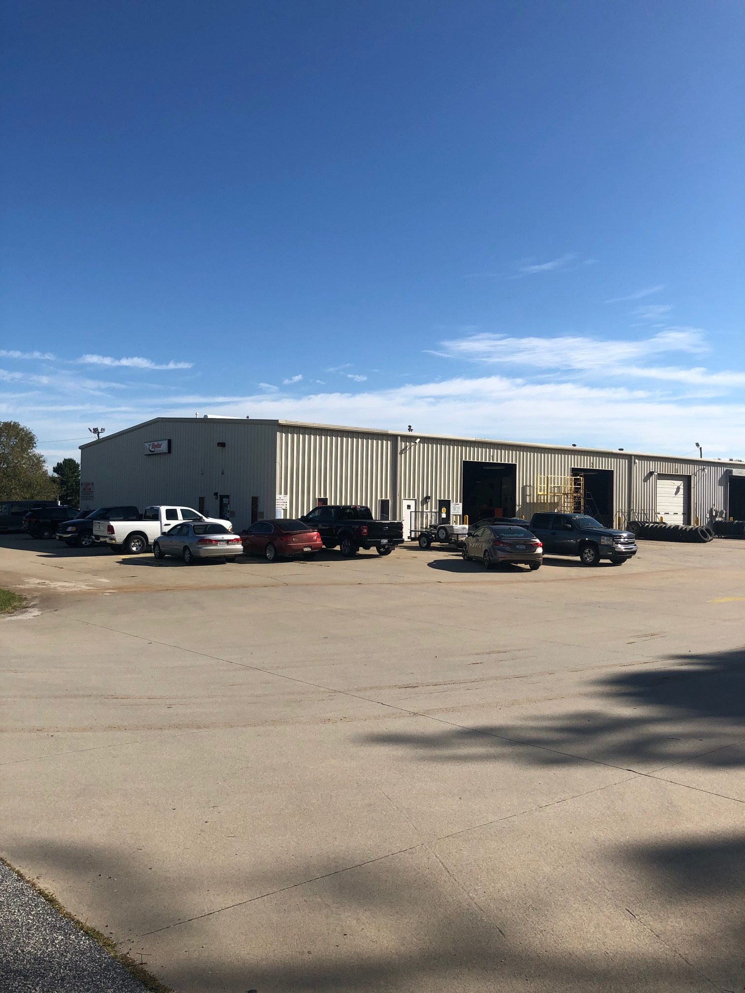 AM Ellison Exterior Photo 1